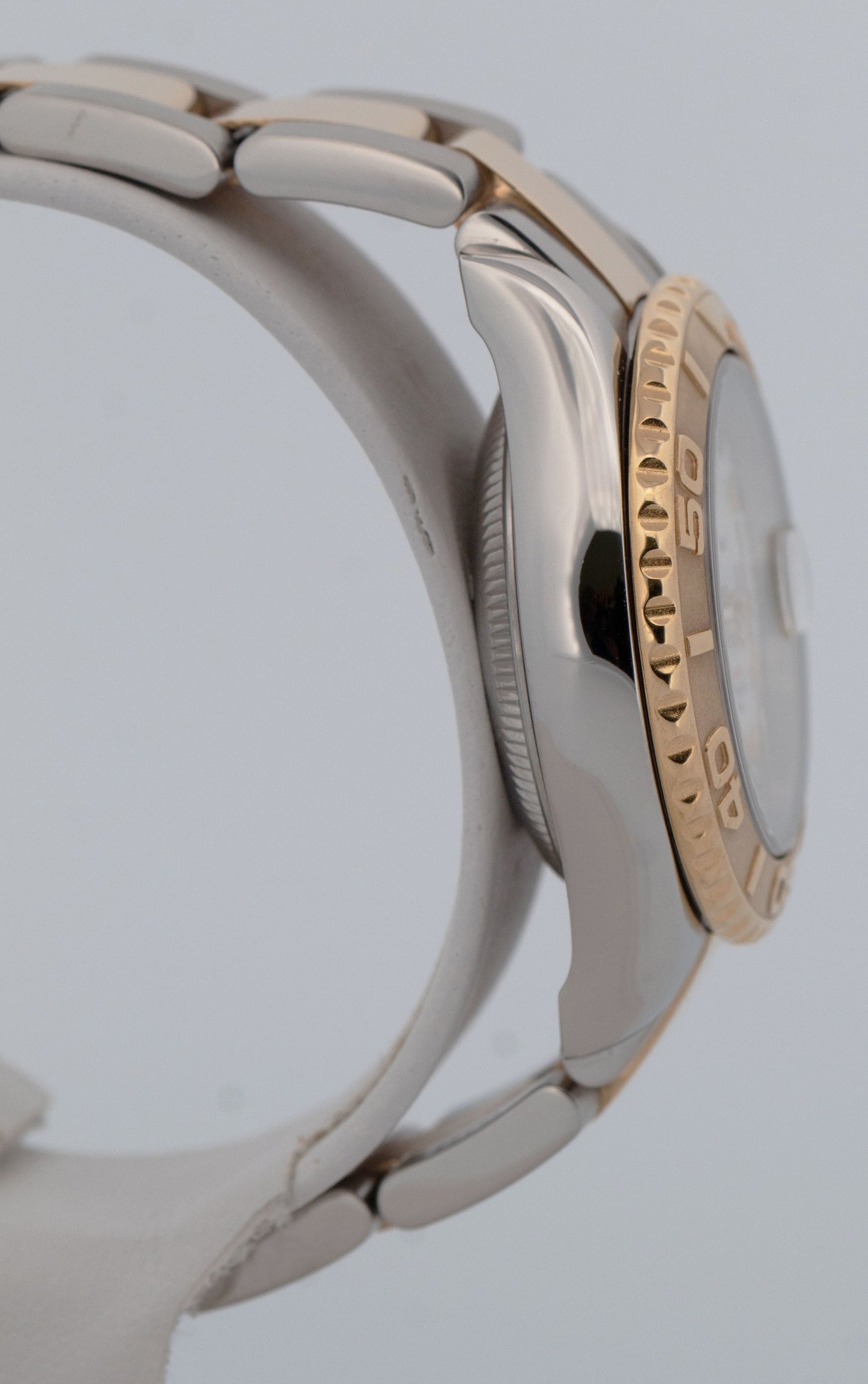 Ladies Rolex Yacht-Master 29mm 69623 White 18K Yellow Gold Steel Date Dive Watch