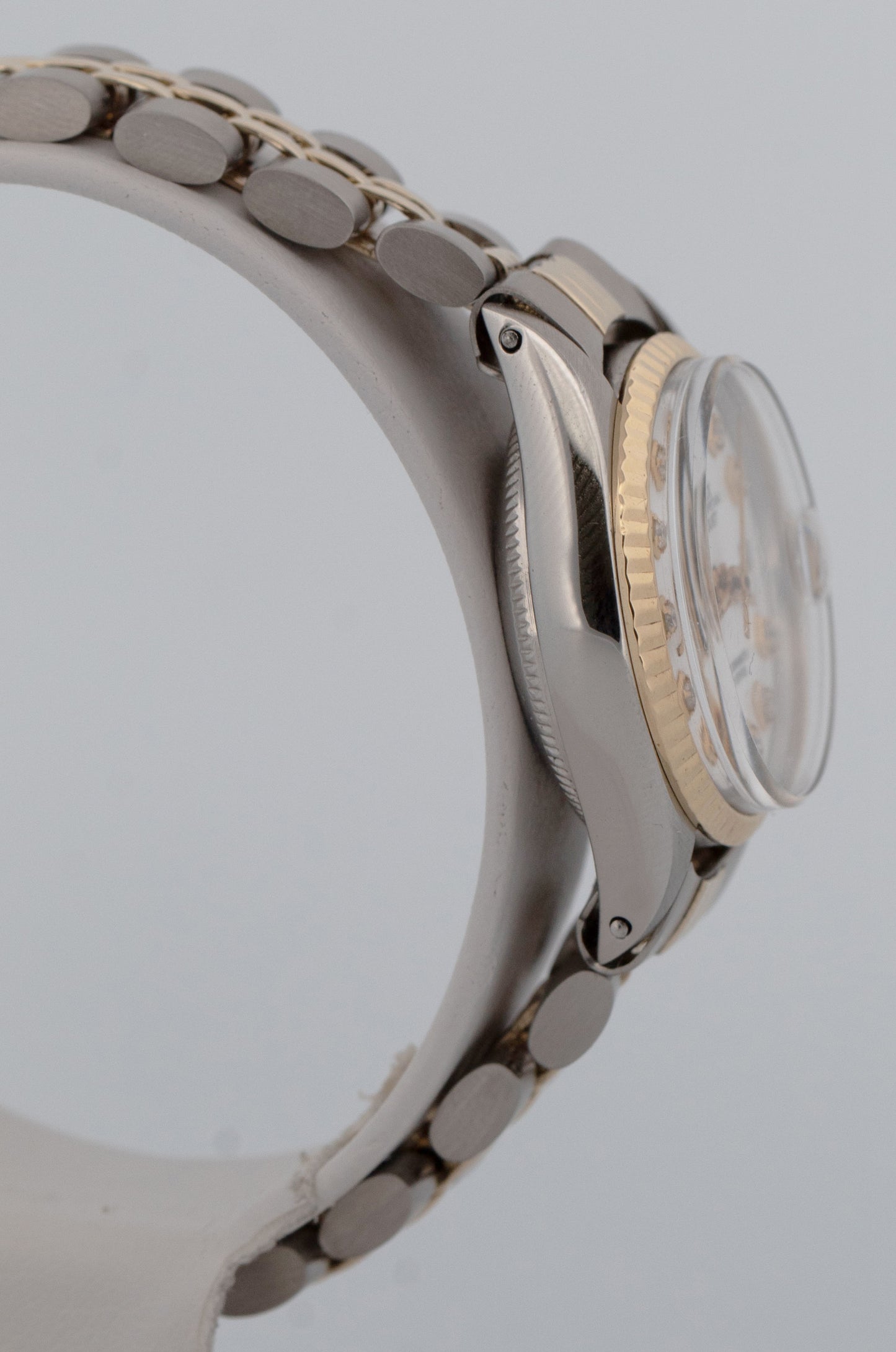 Ladies Rolex Date 26mm White DIAMOND Two-Tone JUBILEE Gold Fluted 6517 Watch