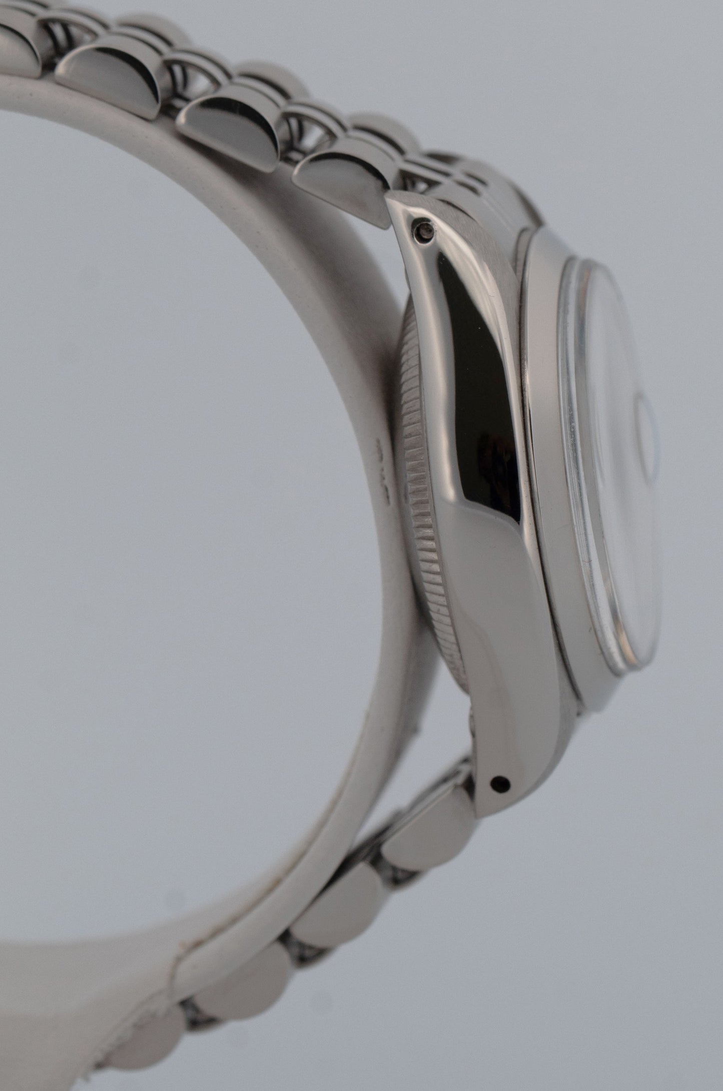 Ladies Rolex Oyster Perpetual Date 26mm Silver Stainless JUBILEE Watch 6916