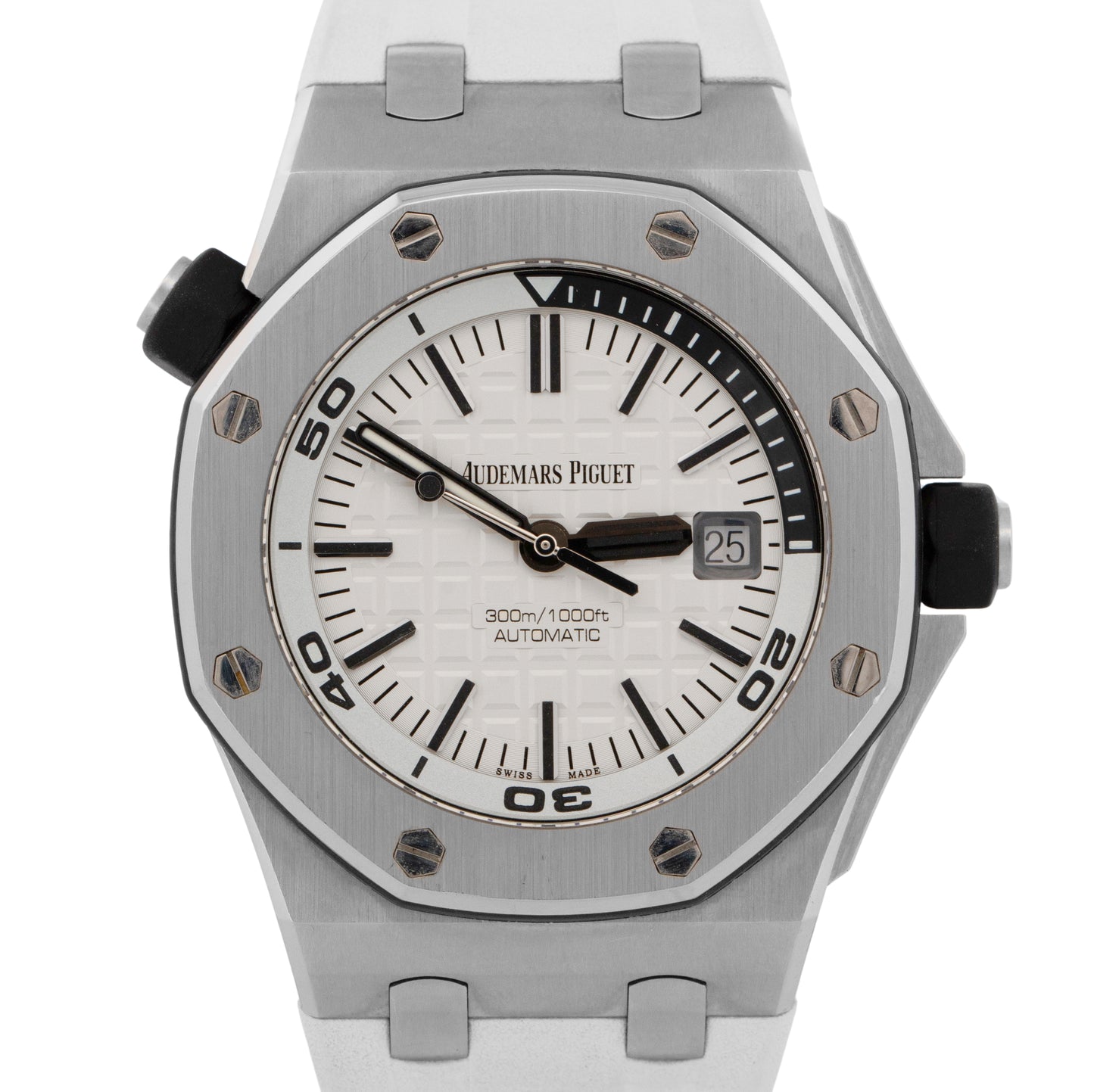 Audemars Piguet Royal Oak Offshore Diver White 42mm Rubber 15710ST Watch Box