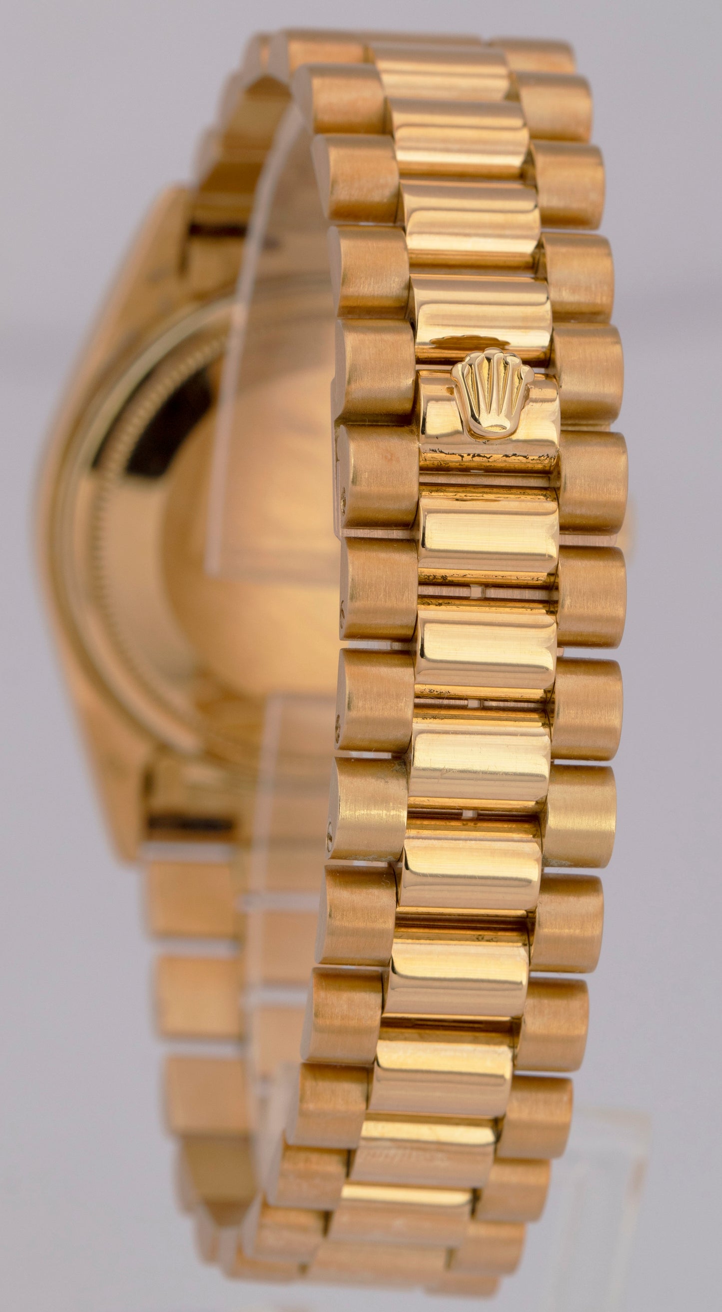 MINT Rolex Day-Date President Champagne 36mm Fluted 18K Yellow Gold Watch 18038