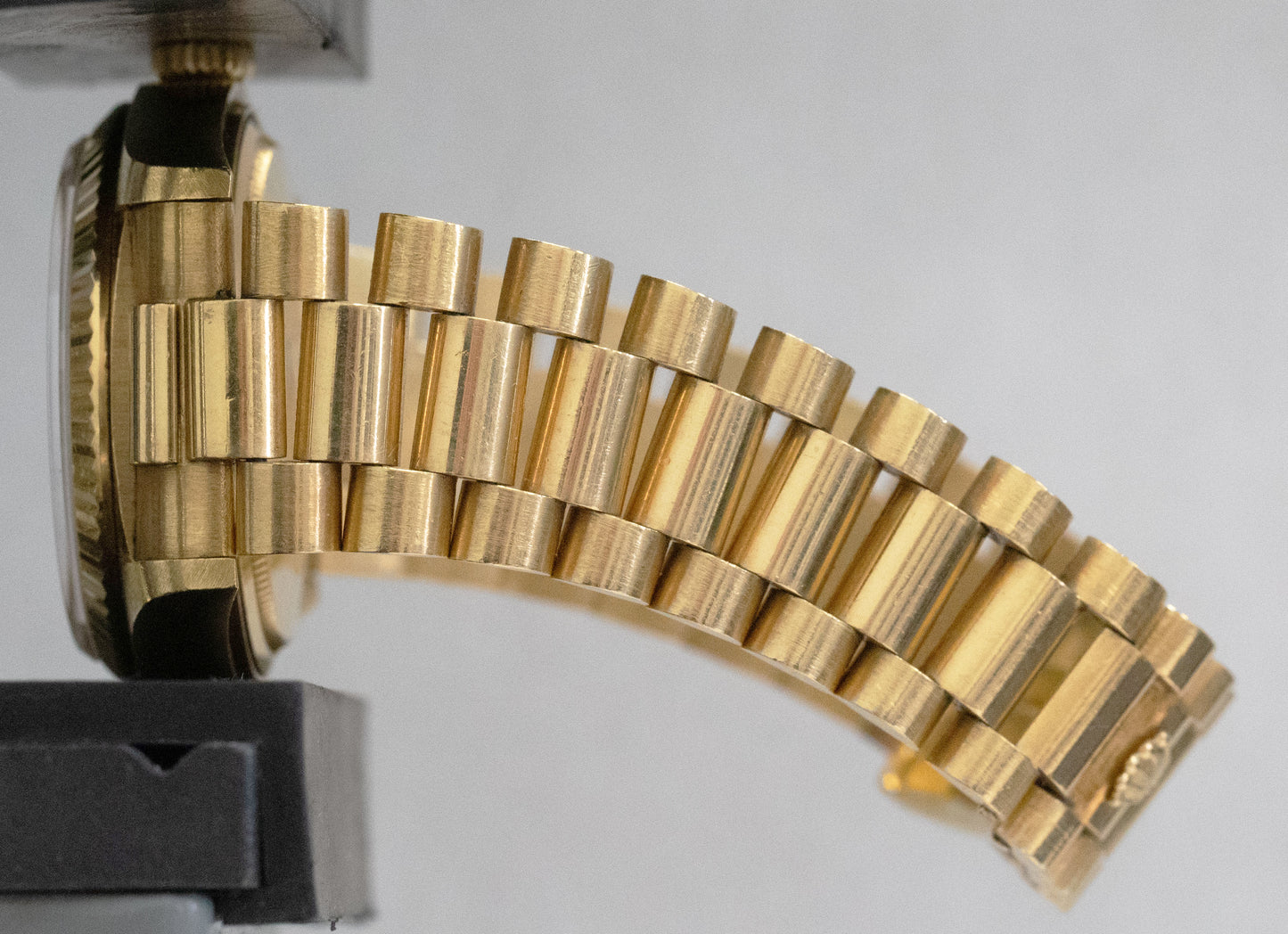1979 Rolex Day-Date President Champagne Fluted 36mm 18K Yellow Gold Watch 18038