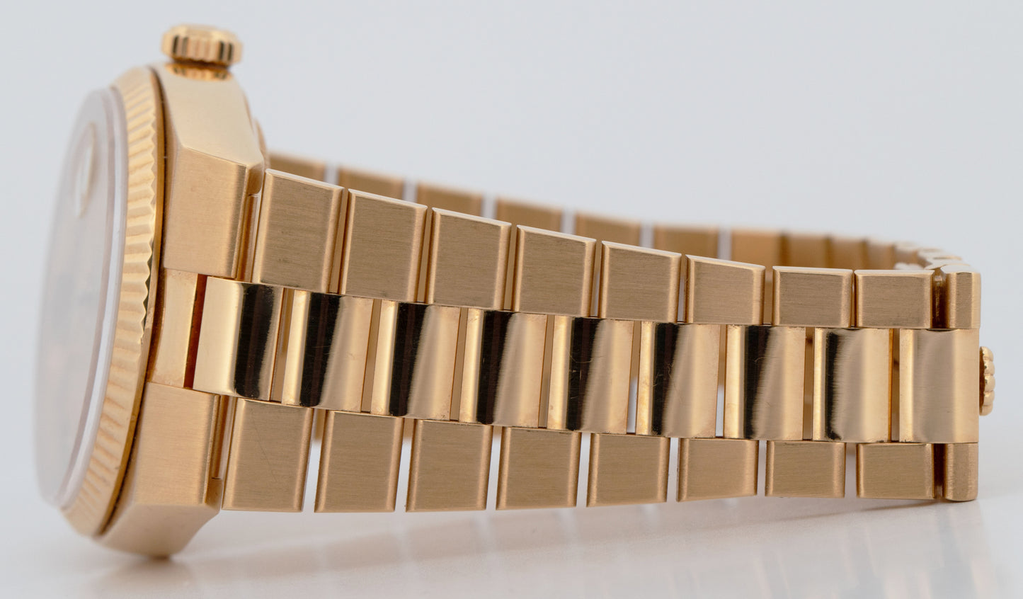 Rolex OysterQuartz Day-Date President Champagne 18K Yellow Gold 36mm Watch 19018