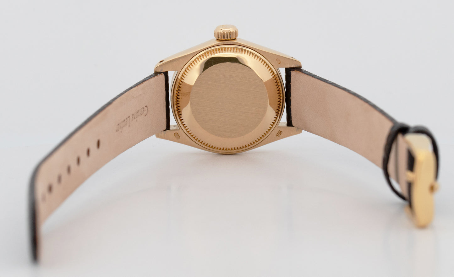 Ladies Rolex Oyster Perpetual Date 26mm 18K Yellow Gold Fluted Silver 6917 Watch