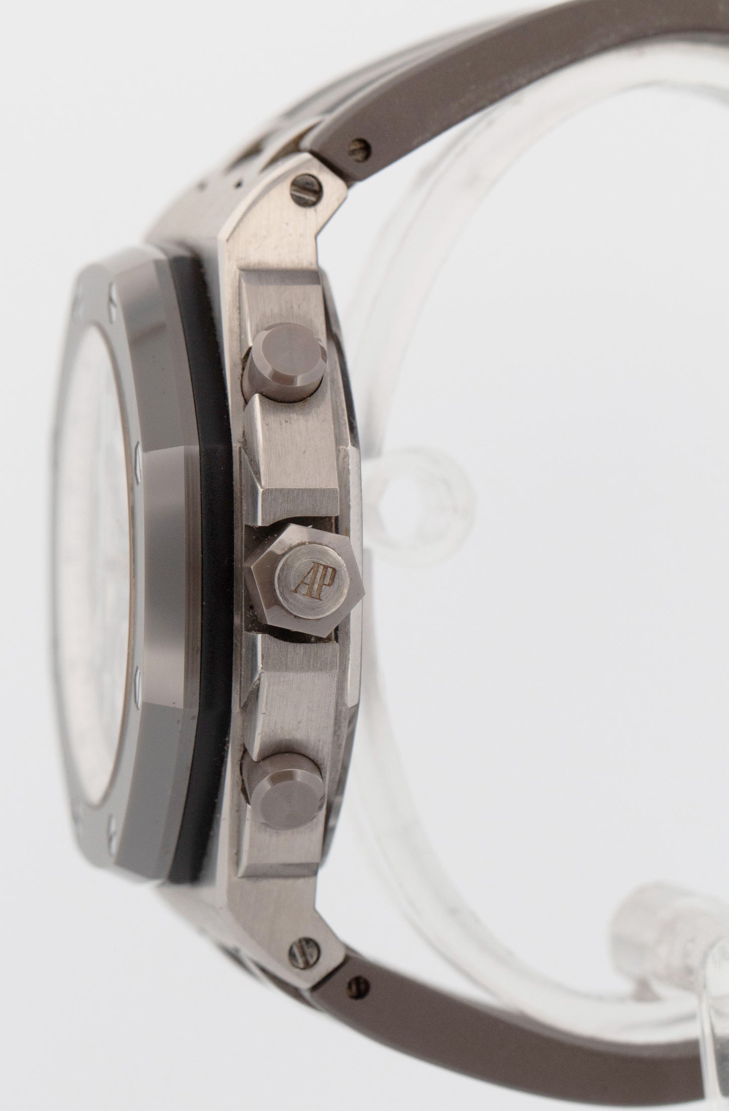 Audemars Piguet Royal Oak GHOST Ceramic Grey Titanium 42mm 26470IO.OO.A006CA.01