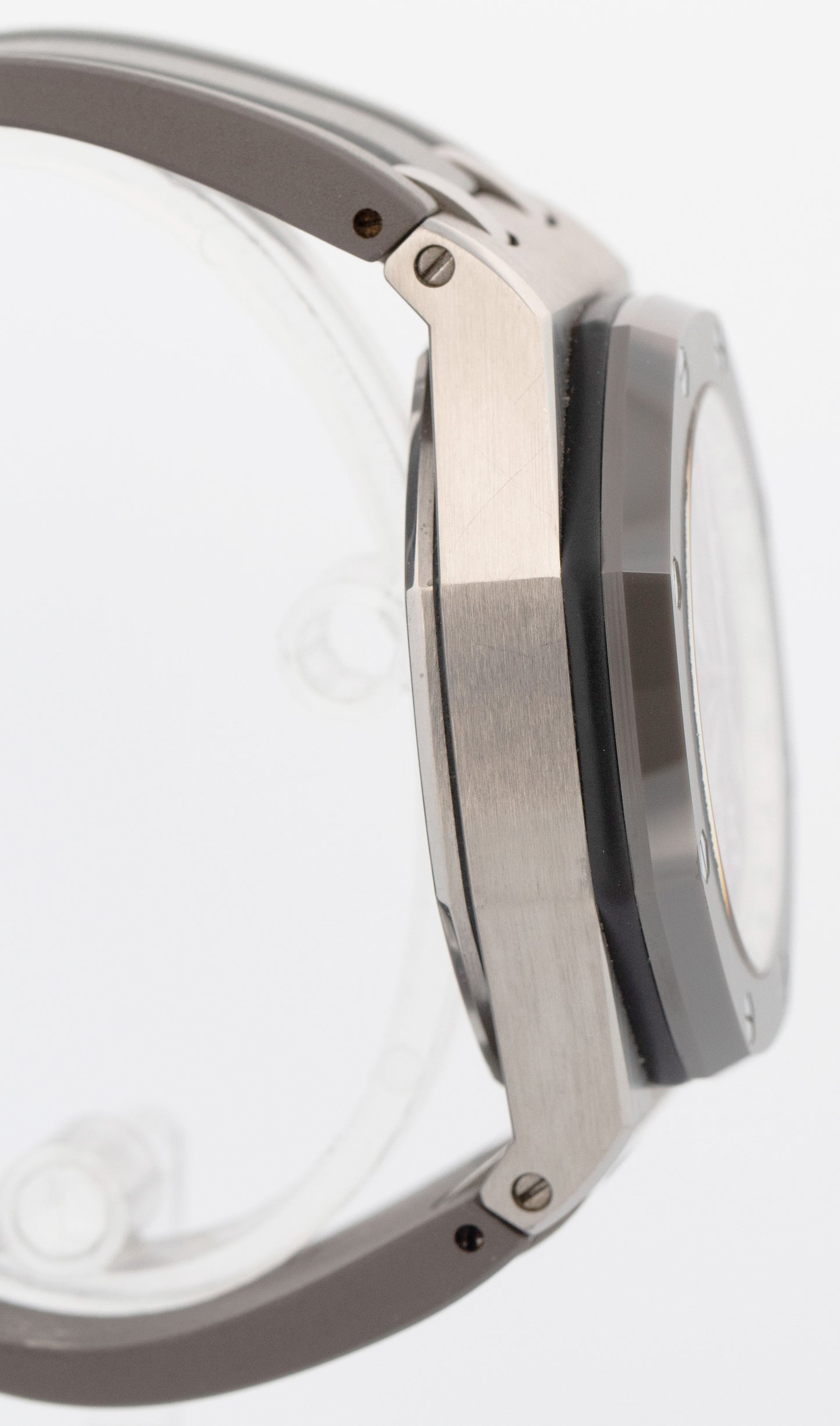 Audemars Piguet Royal Oak GHOST Ceramic Grey Titanium 42mm 26470IO.OO.A006CA.01