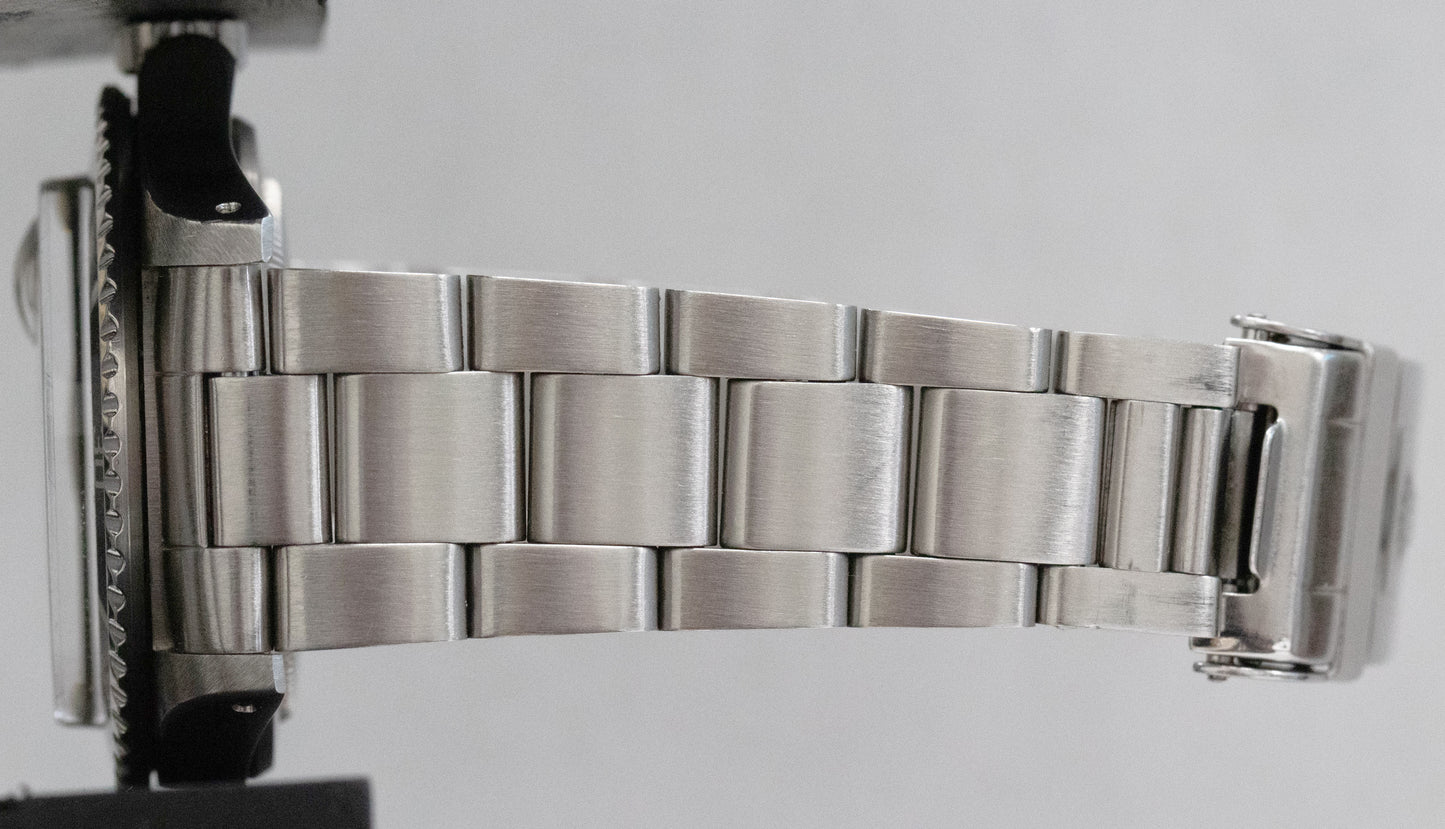 Rolex Submariner Date MATTE PATINA 40mm Stainless Steel Date Oyster 1680 Watch