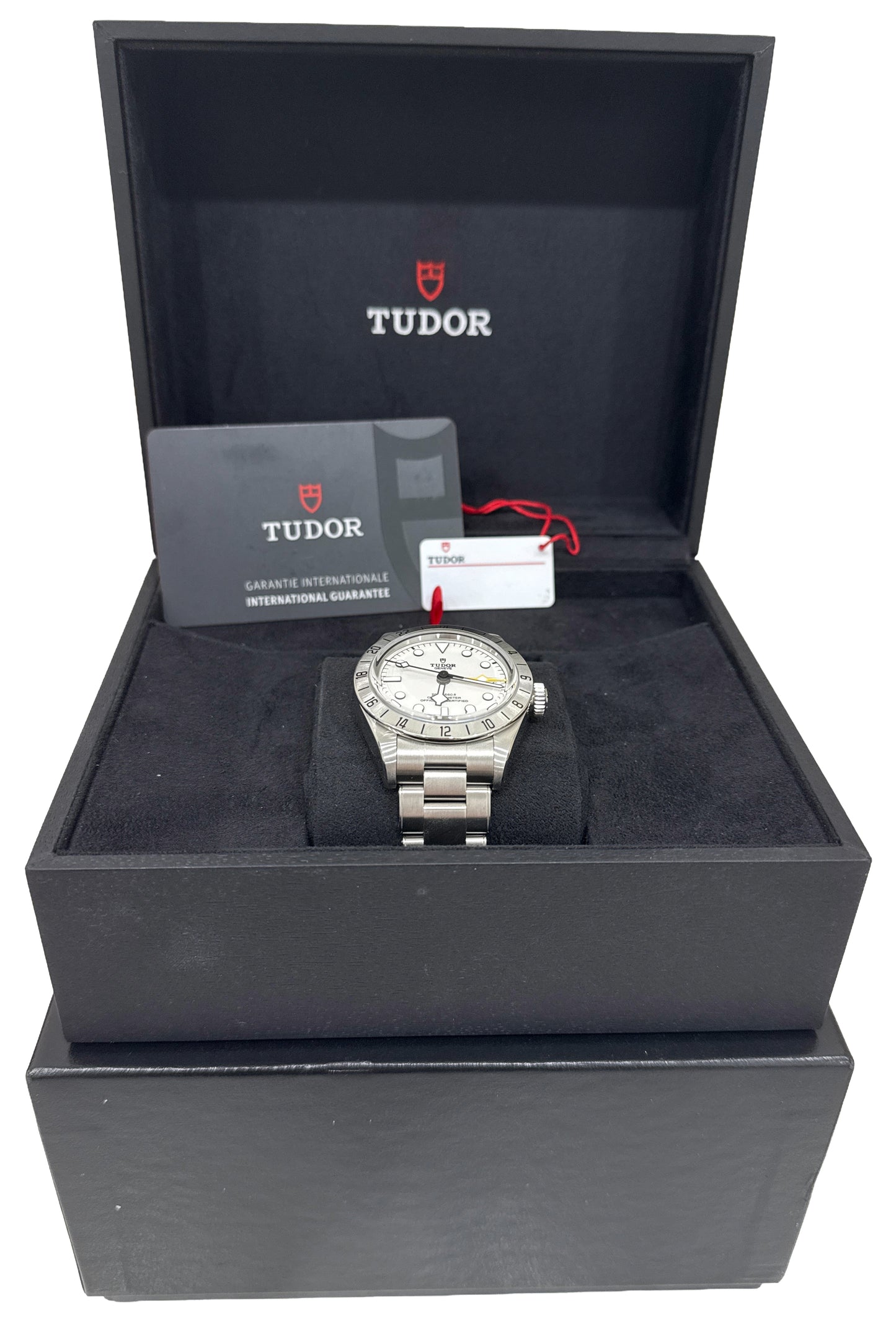 2025 PAPERS Tudor Black Bay Pro WHITE 39mm GMT Stainless Steel 79470 Watch BOX