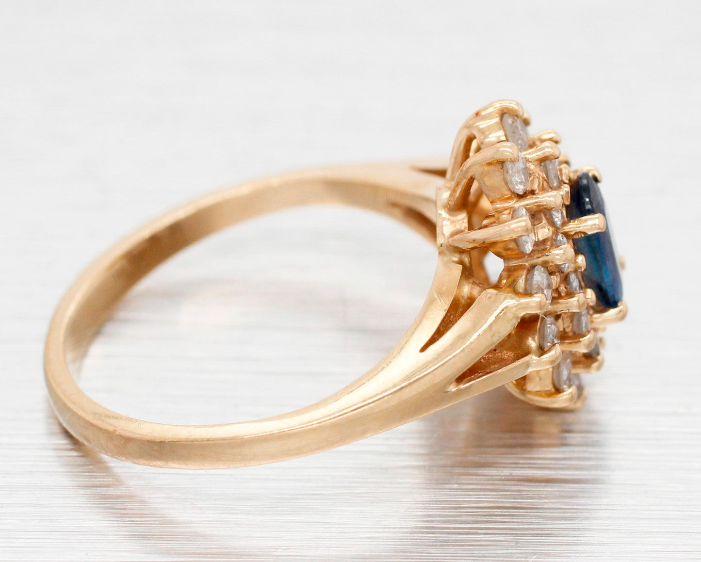 Vintage Oval Sapphire & 0.25ctw Diamond Halo Cocktail Ring - 14k Yellow Gold