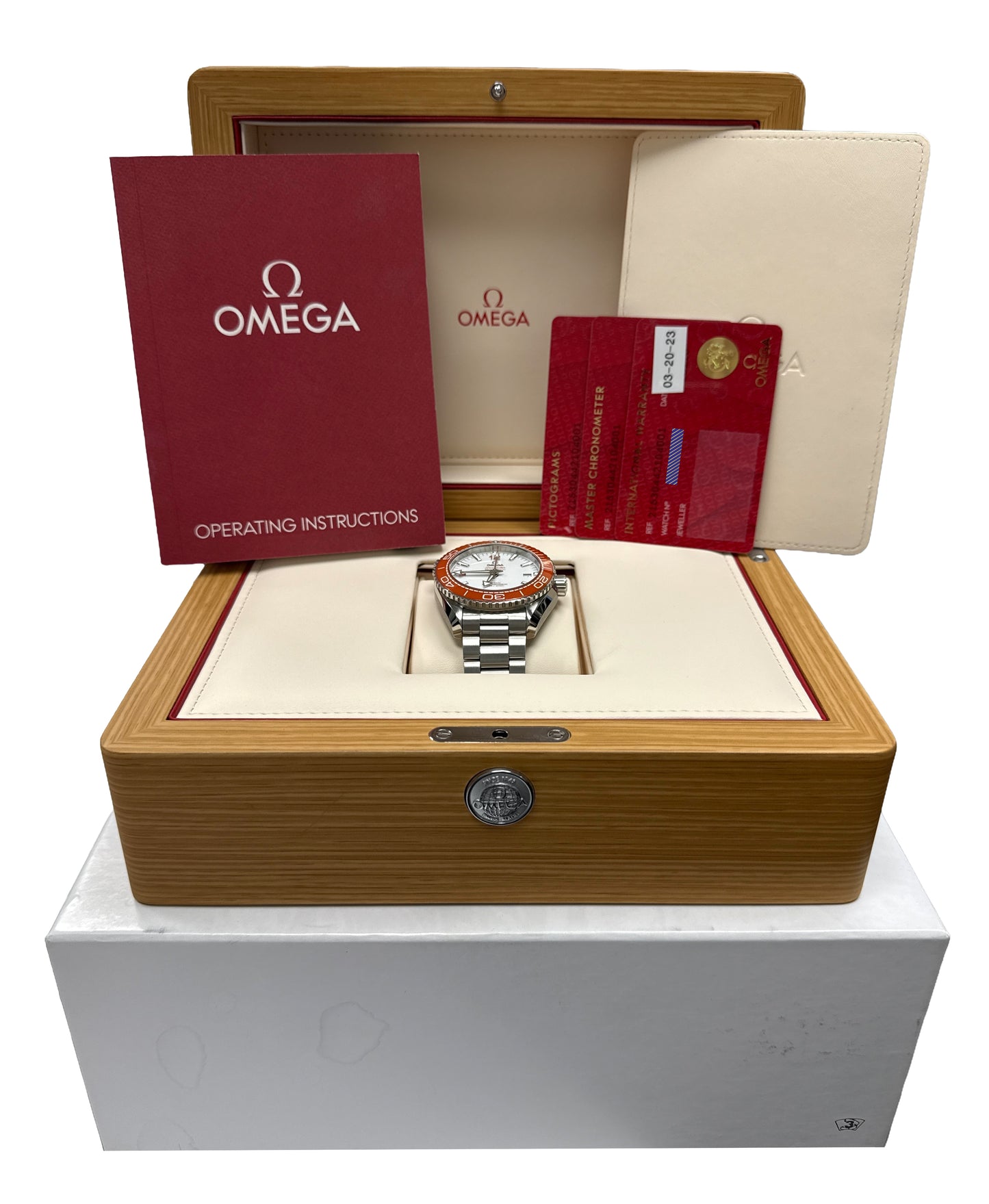 PAPERS Omega Seamaster Planet Ocean WHITE Orange 43mm 215.30.44.21.04.001 BOX