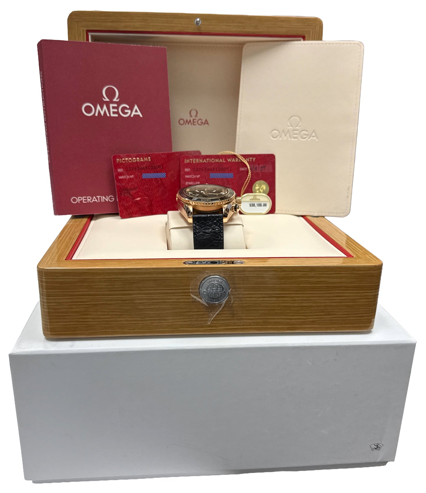 2024 PAPERS Omega Seamaster Planet Ocean 600M 18K GOLD 232.63.46.51.01.001 BOX