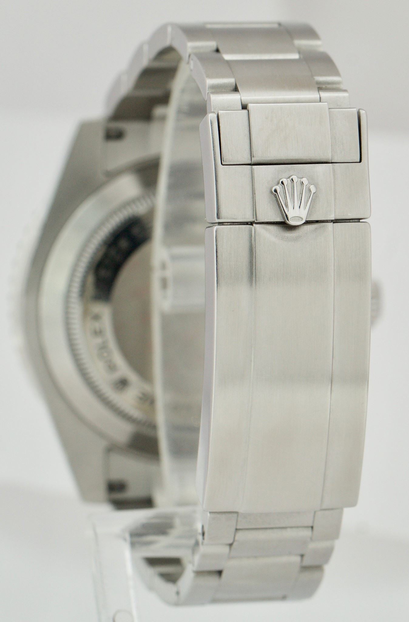 Rolex Sea-Dweller 4000 SD4K Ceramic Black Stainless Steel 116600 40mm Dive Watch