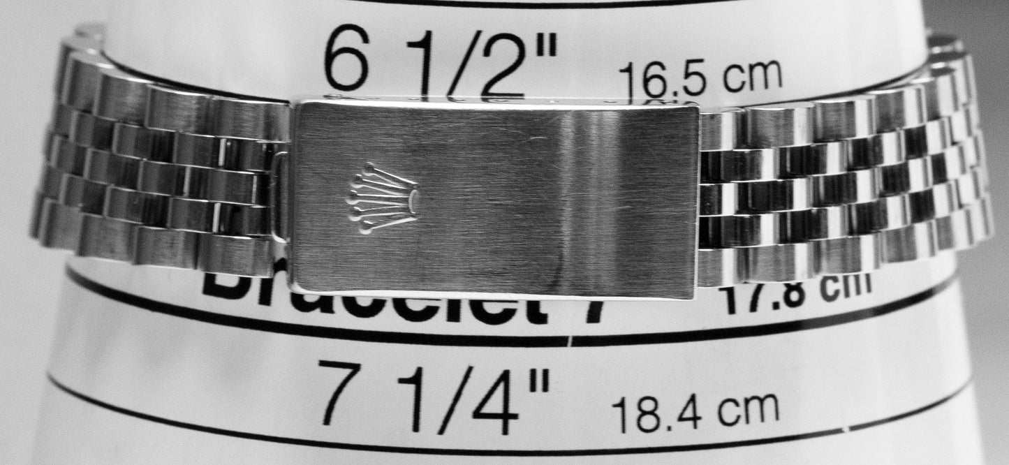 Rolex DateJust 31mm Silver Midsize Silver Stainless Steel Jubilee Watch 68274