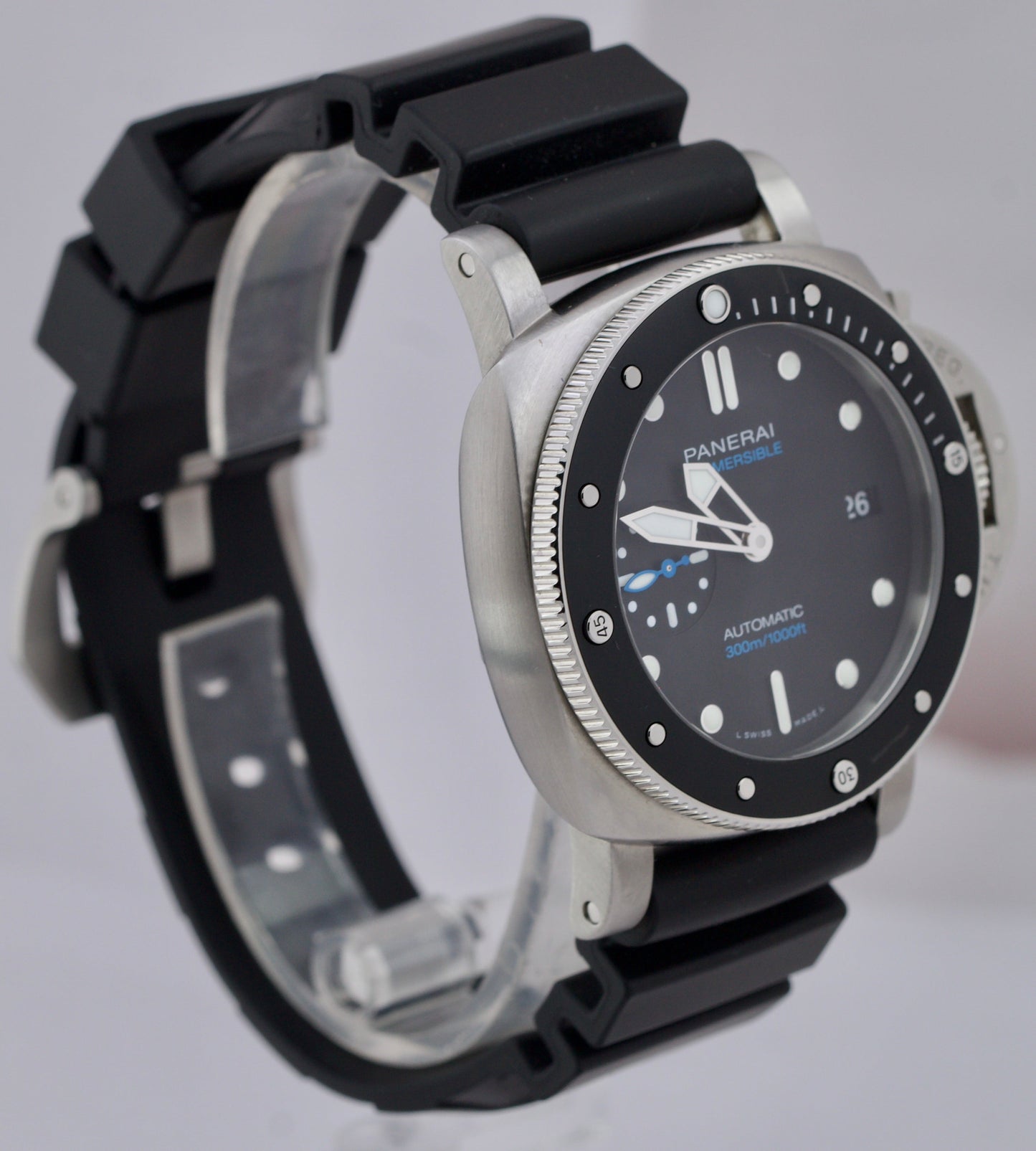 Panerai Submersible PAM 683 Black Automatic 42mm Stainless Steel Watch PAM00683