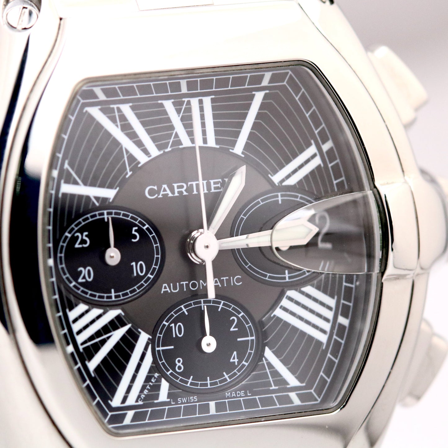 Cartier Roadster XL Stainless Steel BLACK Roman Chronograph Watch 2618 W62019X6