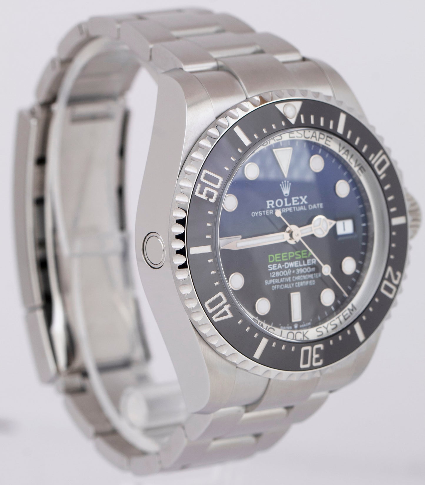 MINT 2023 Rolex Sea-Dweller Deepsea JAMES CAMERON Blue Black Steel 44mm 136660